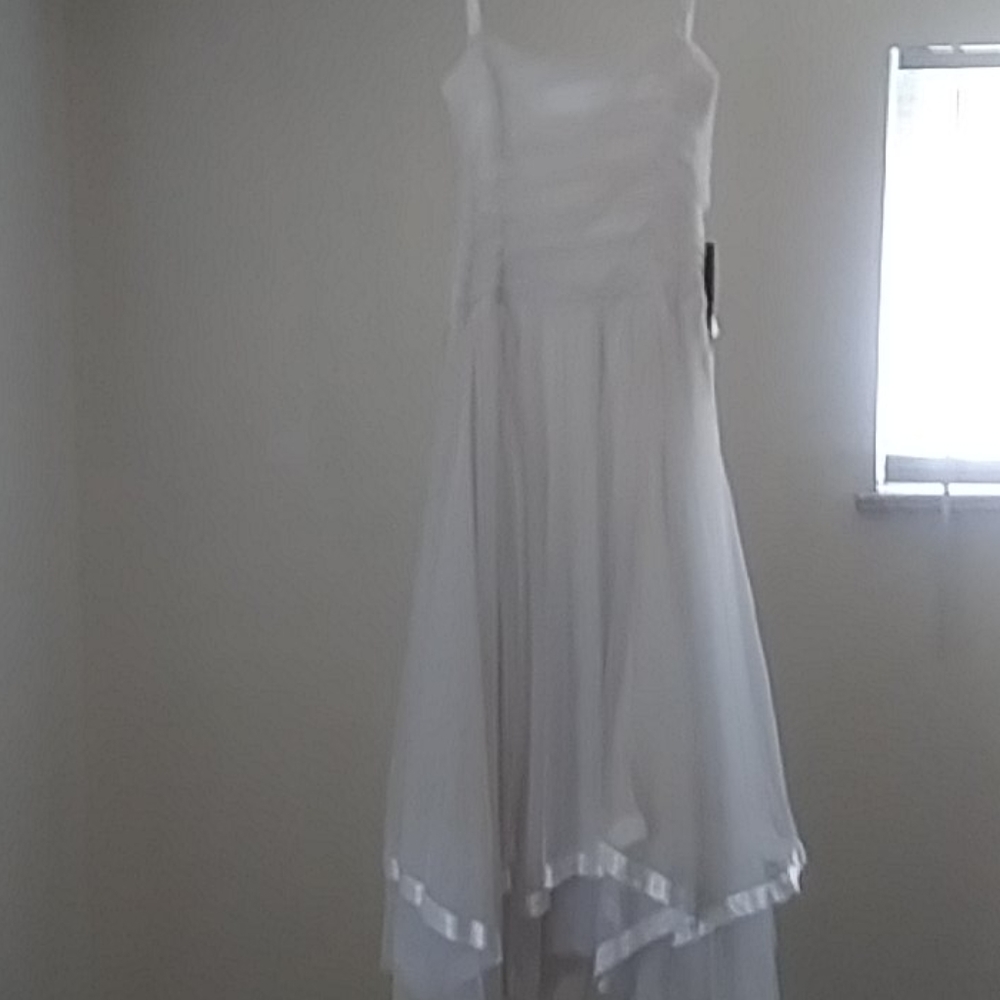 Beautiful new formal dress NEW